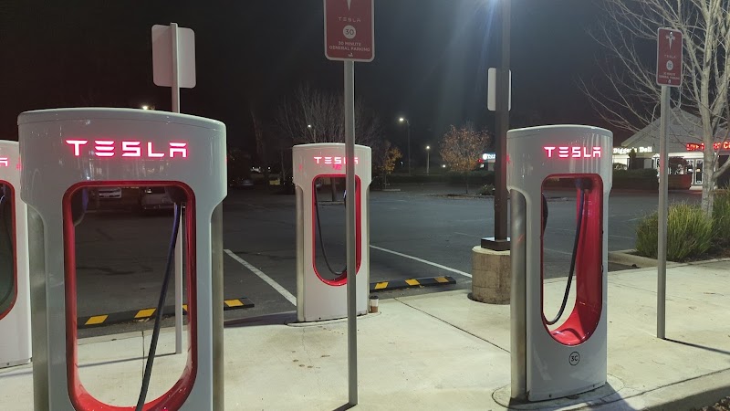 Tesla Supercharger photo 3