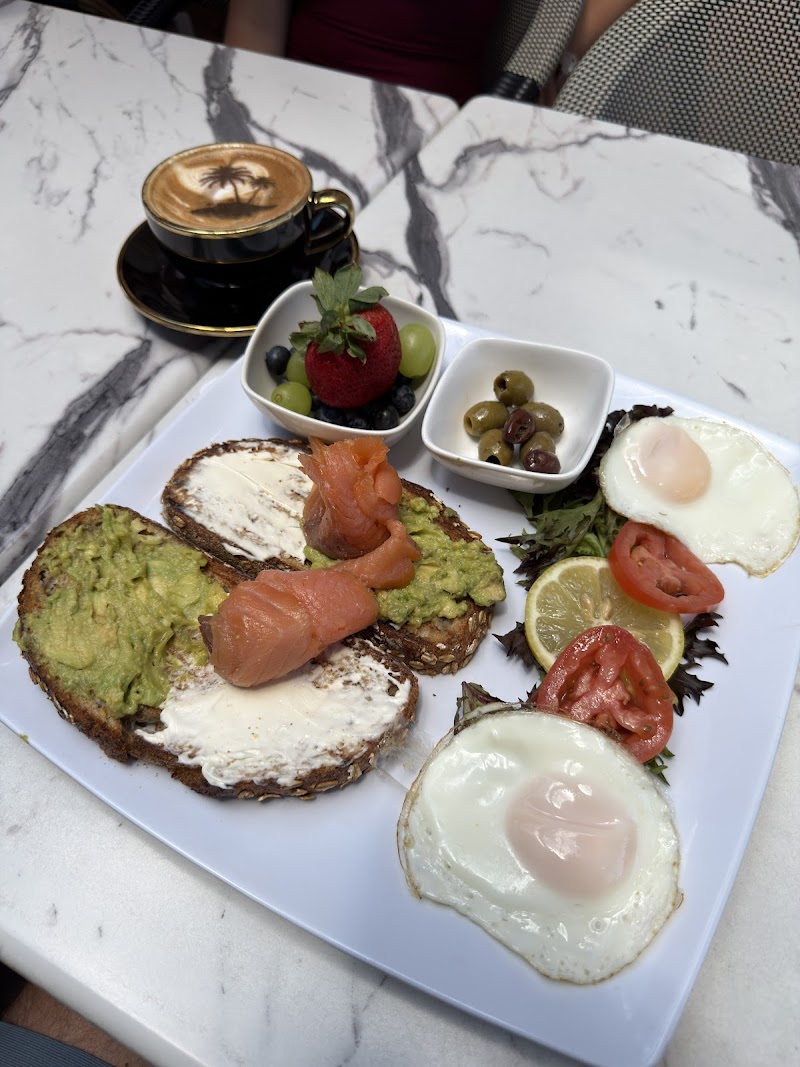 The French Café - Hamlin photo 3