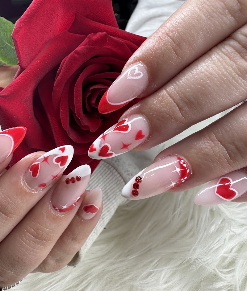 Enty nails photo 4