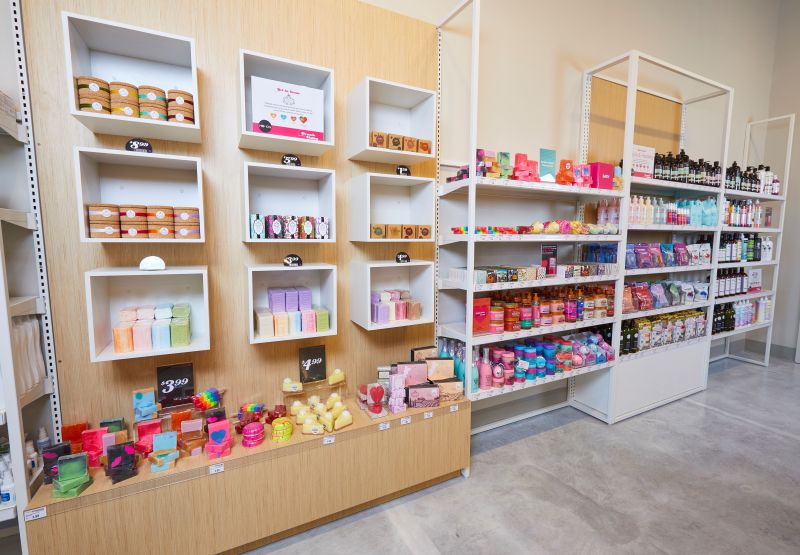 Happy Beauty Co #10823 photo 4