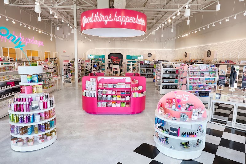 Happy Beauty Co #10823 photo 2