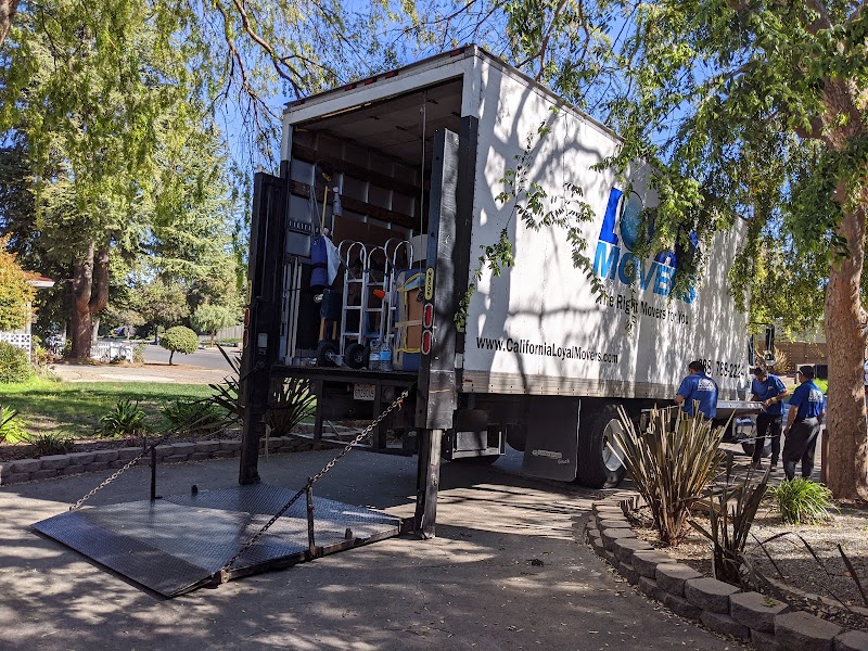 California Loyal Movers photo 4