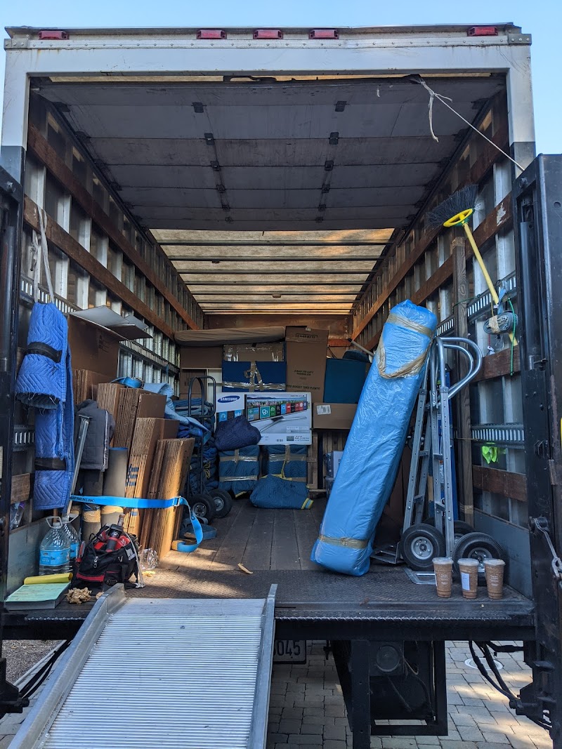 California Loyal Movers photo 3