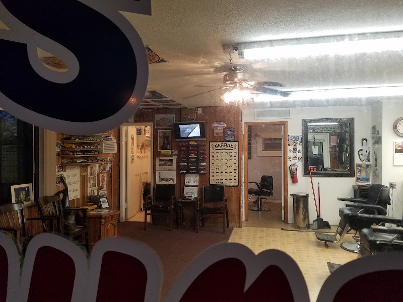 Vals Barber Shop photo 5