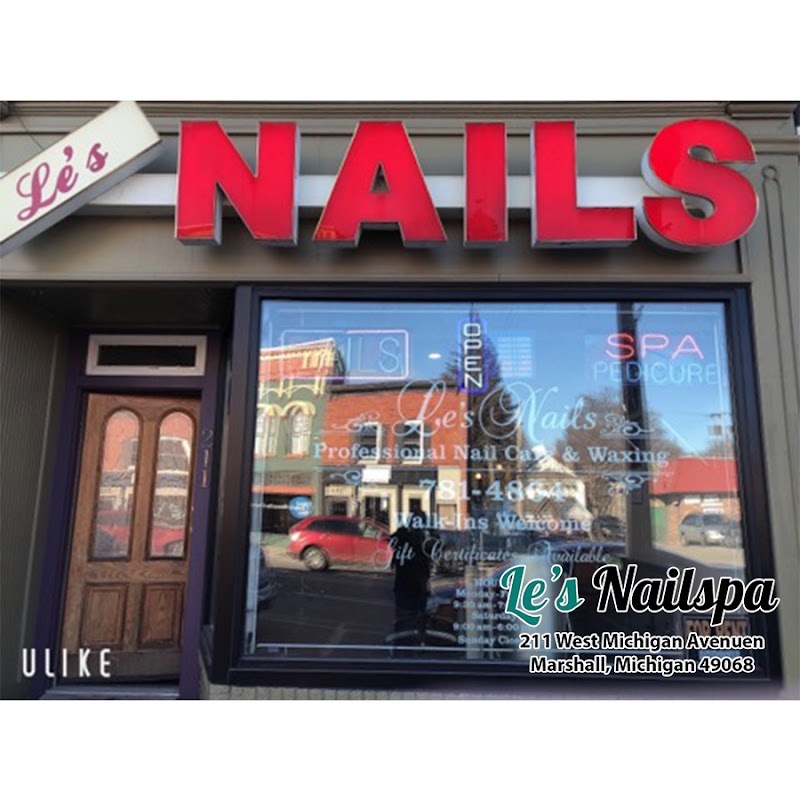 Photo of Les Nails