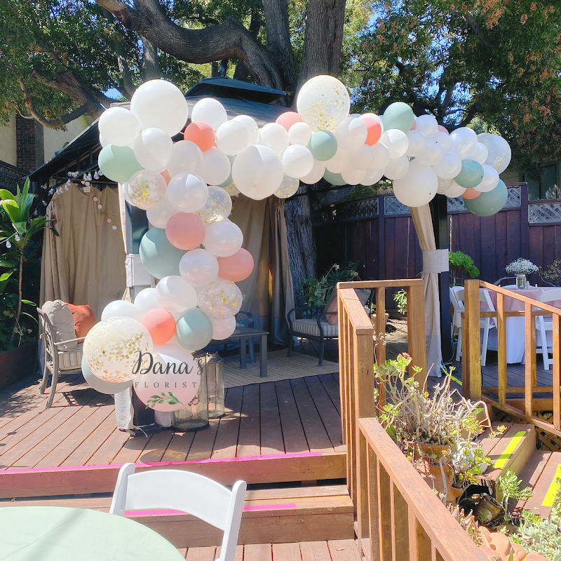 Dana's Event Boutique & Florist photo 3