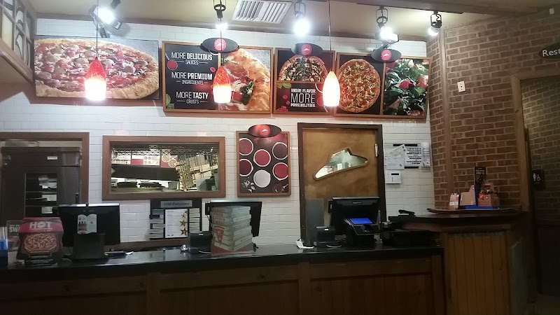Pizza Hut photo 5