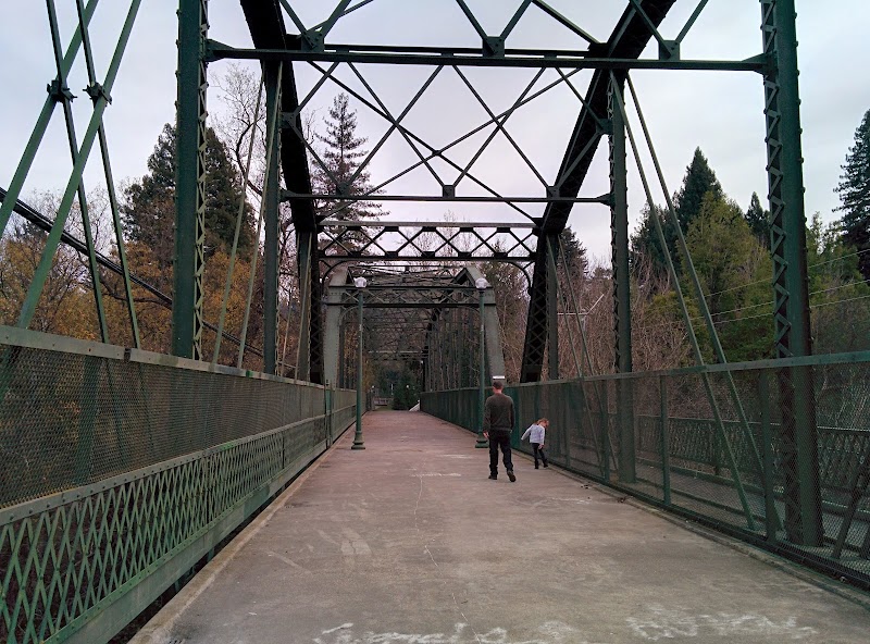 Guerneville Bridge photo 4