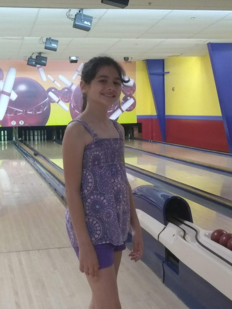 Mohegan Bowl photo 5