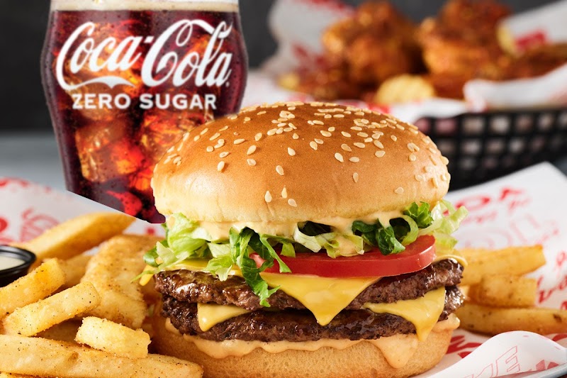 Red Robin Gourmet Burgers and Brews photo 2