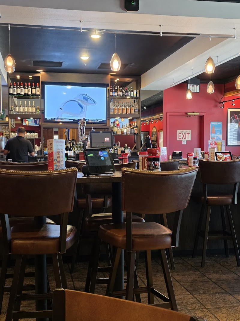 Red Robin Gourmet Burgers and Brews photo 5