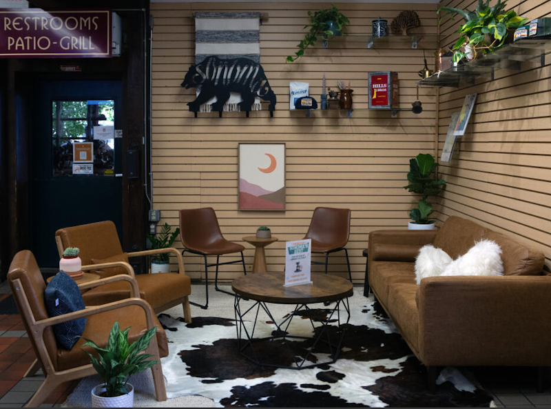 Sonoma's Best Coffee Shop On The Plaza photo 5