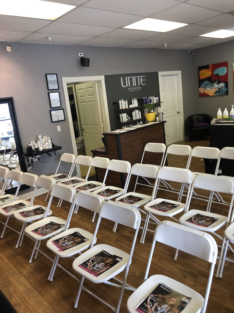 Color Theory Salon photo 2