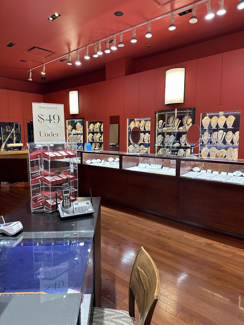 White Diamond Jewelers photo 2