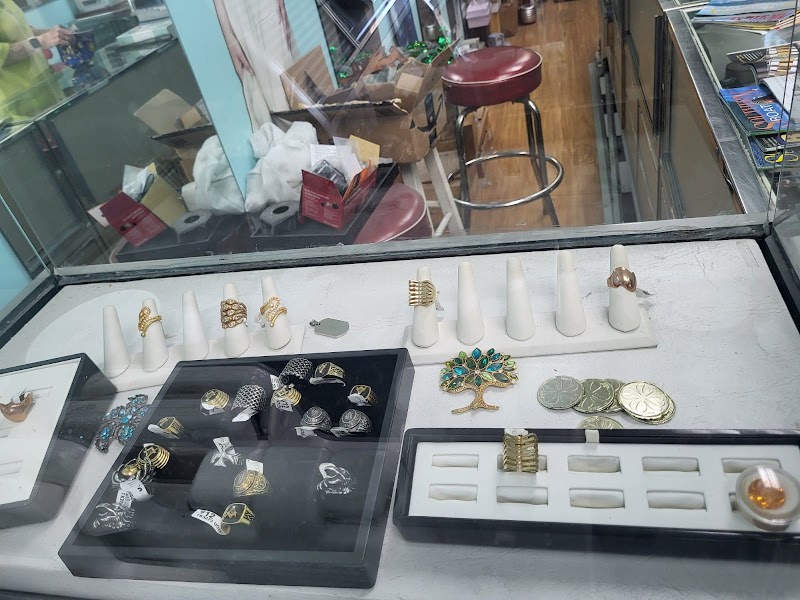 The Classics Jewelry & Repair photo 4