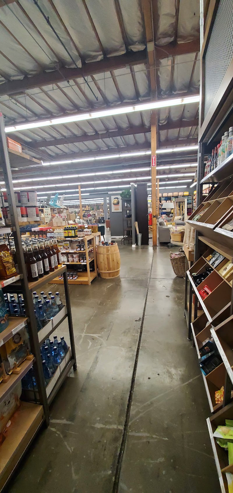 World Market photo 4