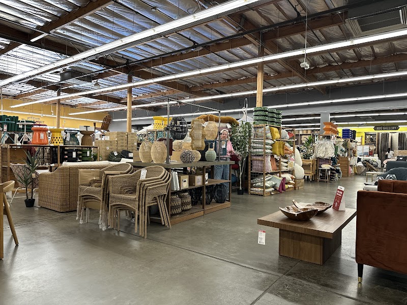World Market photo 5