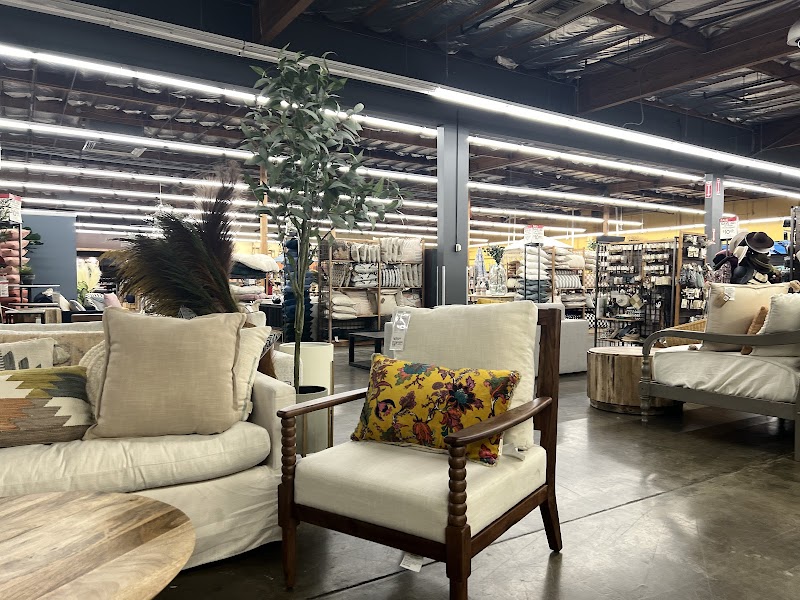 World Market photo 2