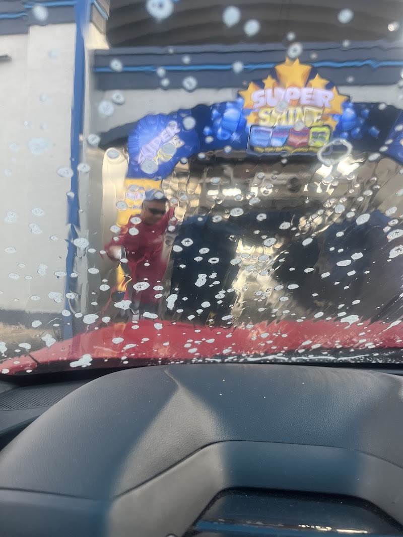 Super Suds Express Car Wash photo 2