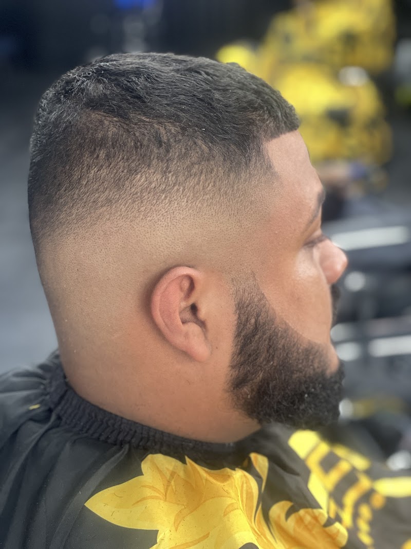 N&K barbershop photo 3