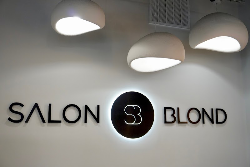 Salon Blond AVEDA - Palm Harbor photo 3
