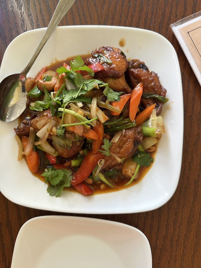 101 Thai Way photo 2