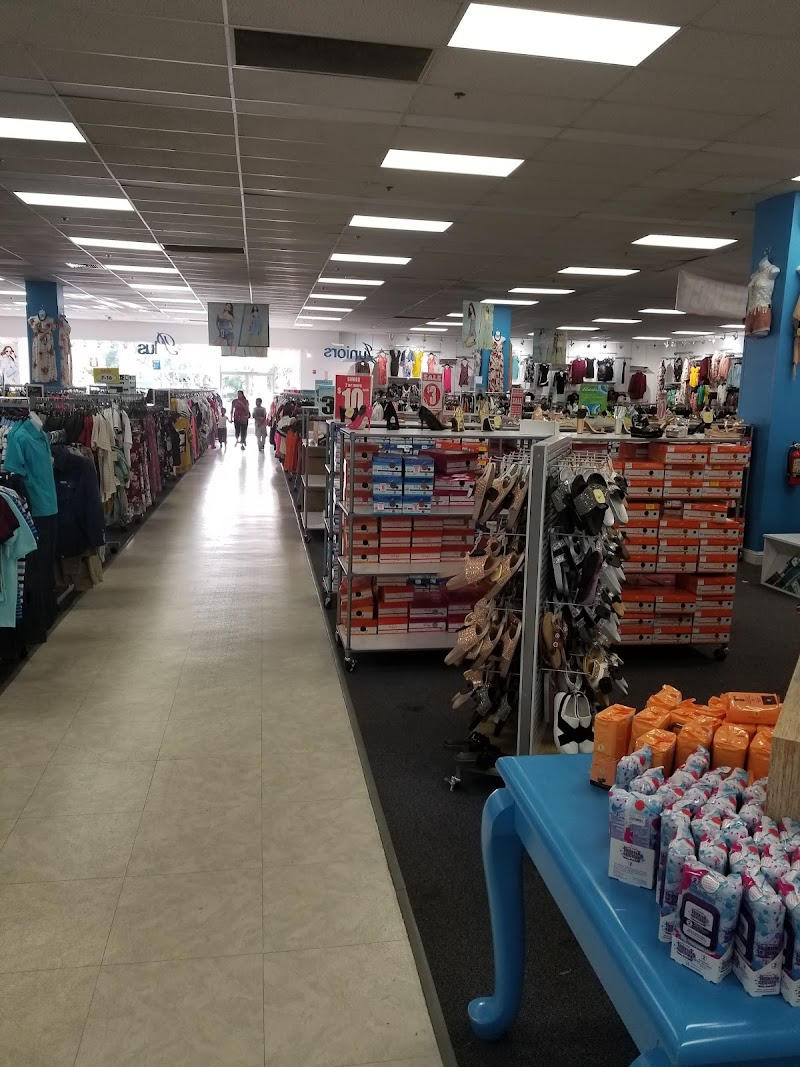 Rainbow Shops photo 5