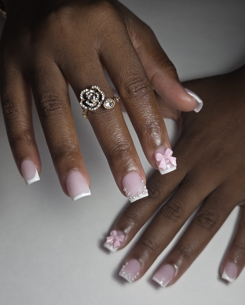 Lacquer Nail Bar photo 4