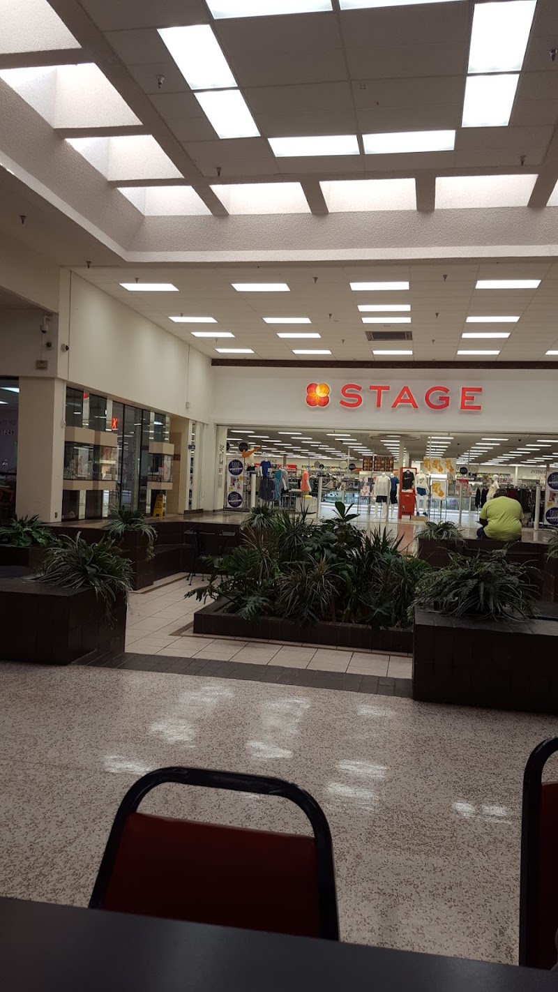Marshall Shopping Center photo 5