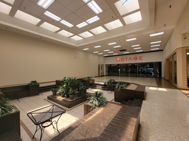Marshall Shopping Center photo 2