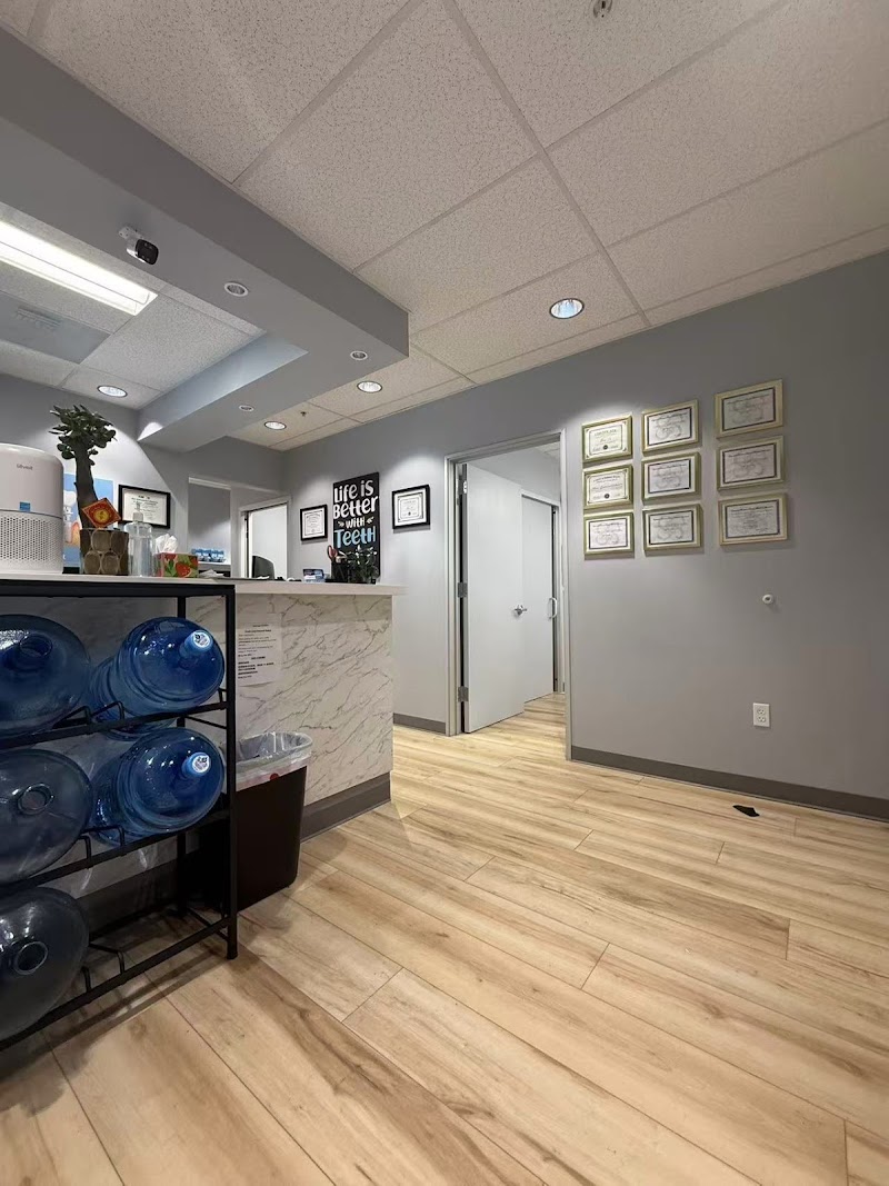 Axia Dental - Implants, Orthodontics and Family Dentistry photo 3