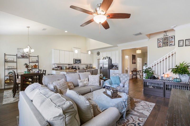 Kathy Yannes, RE/MAX REALTY UNLIMITED photo 4