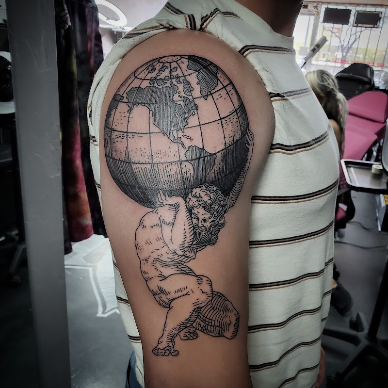 Old Towne Tattoo Parlour photo 4
