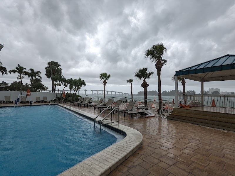 Dolphin Sands Clearwater Beach, an Ascend Collection Hotel photo 3