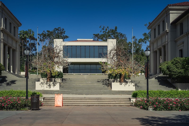Occidental College photo 3