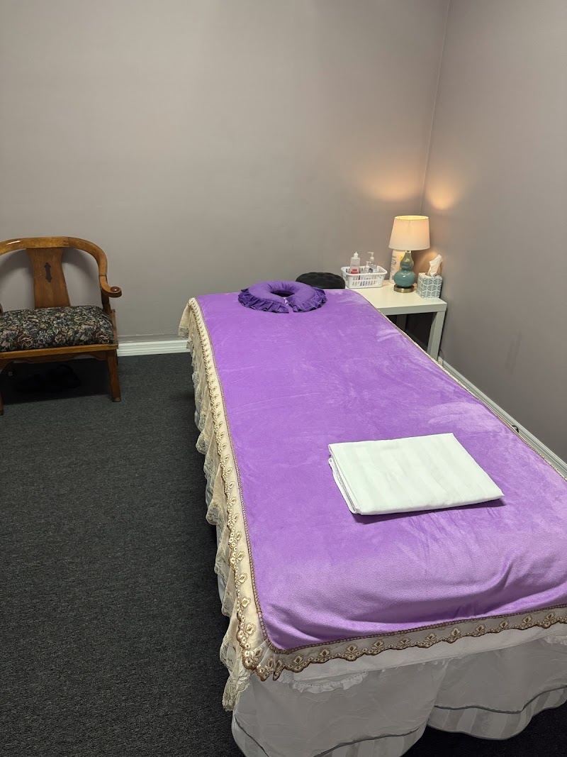 Q Massage Therapy photo 4