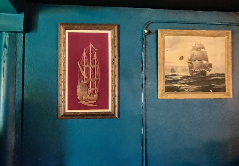 The Lighthouse Neighborhood Lounge photo 5