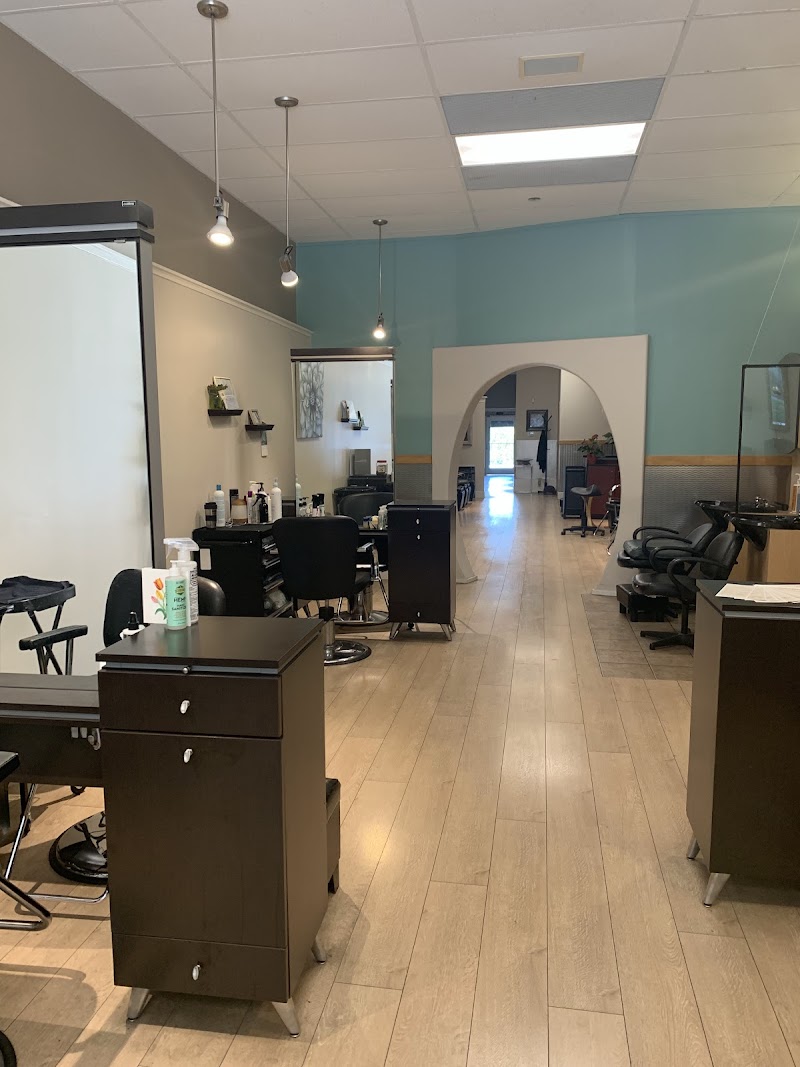Paola’s beauty studio photo 3