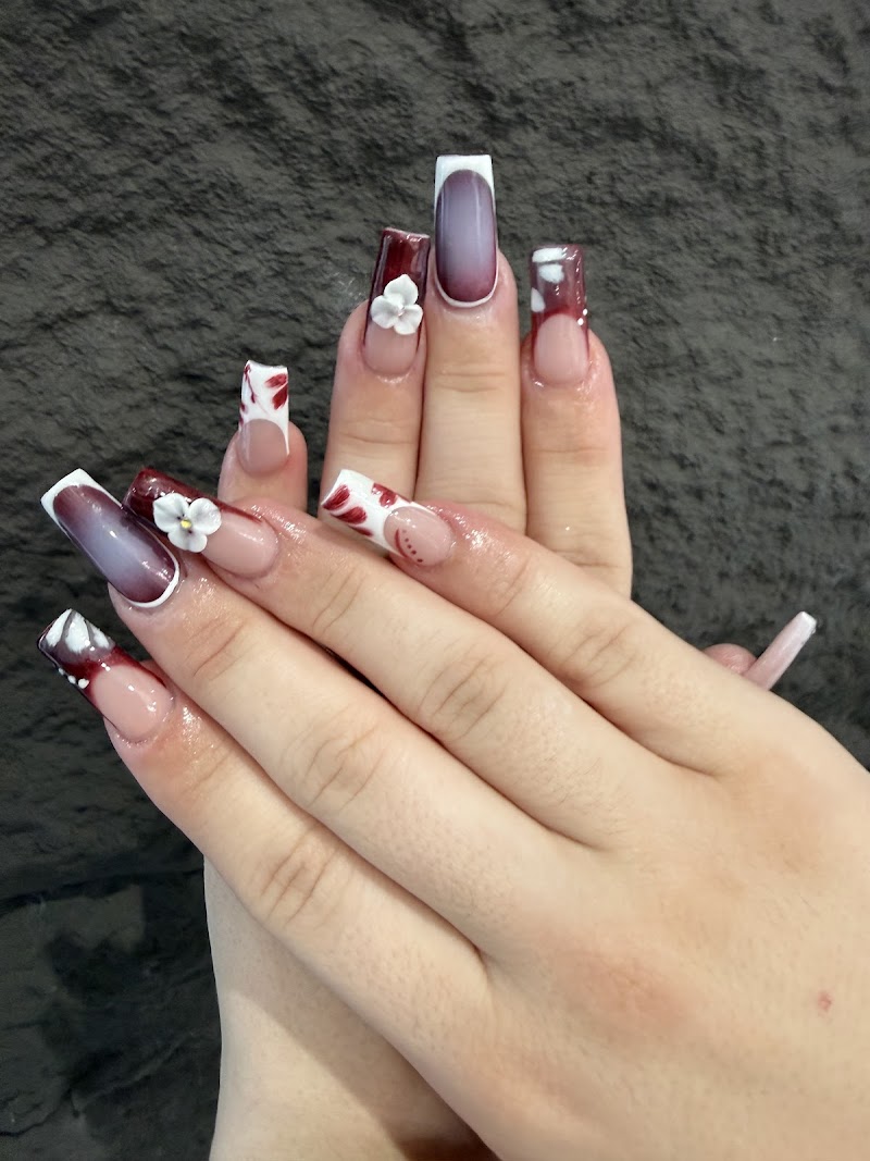 Classic And Fancy Nails Spa photo 2