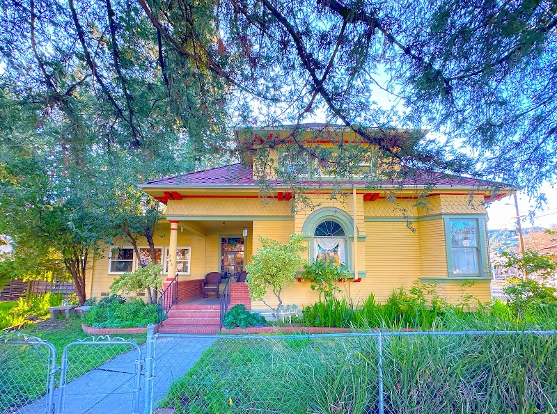 Photo of Cloverwood Manor