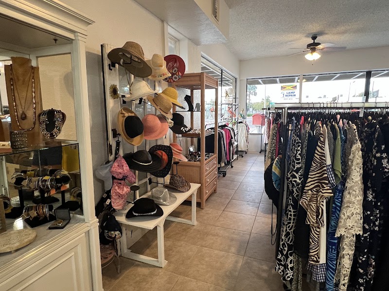 Sunshine Eco-Finds Resale Boutique photo 2