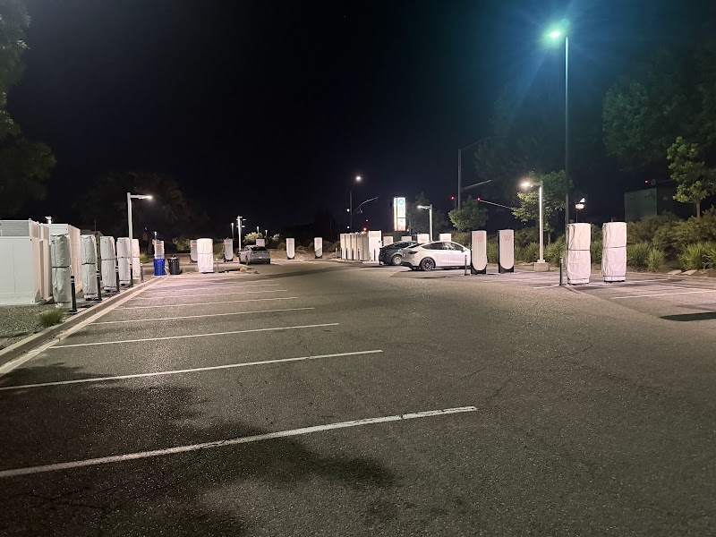 Tesla Supercharger photo 3