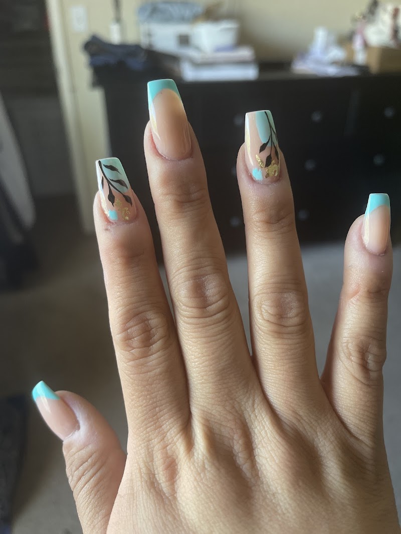 Fashion Nails Salon photo 3