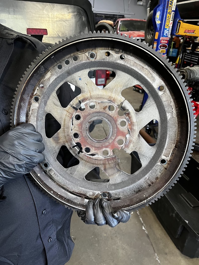 Half Moon Bay Auto Repair photo 3