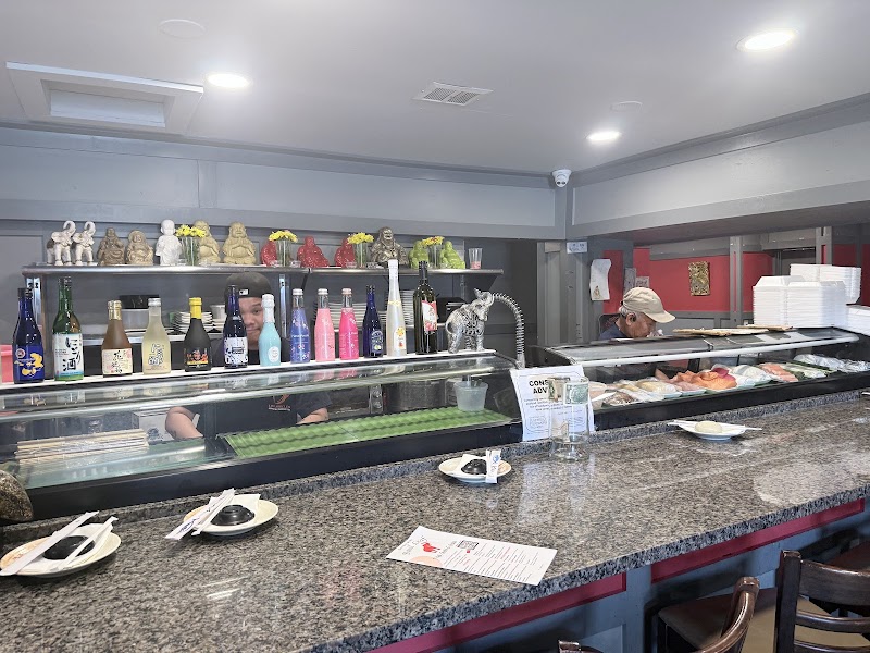 Basil Leaf Thai & Sushi Bar photo 5