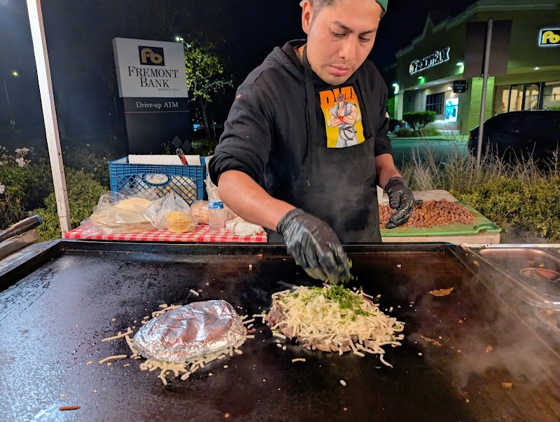 Taqueria Los Perrones photo 3