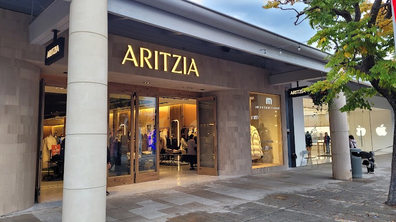 Photo of Aritzia