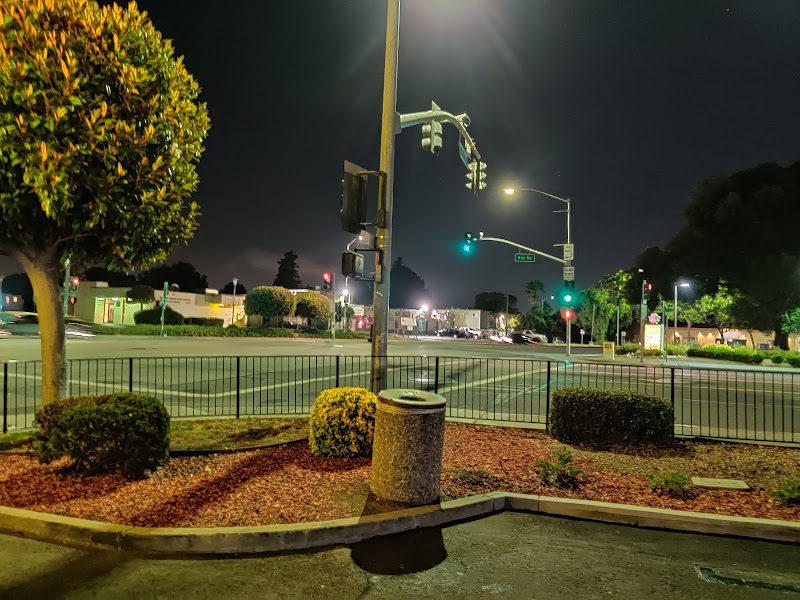 Photo of Bay / University