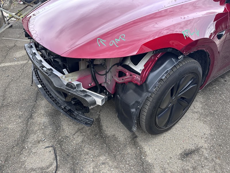 Casey's Auto Body photo 4
