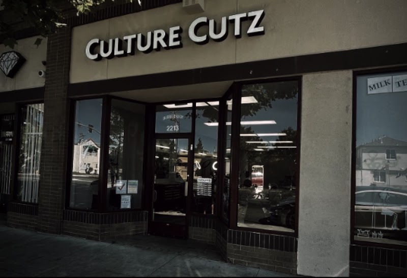 Photo of Barber Phu